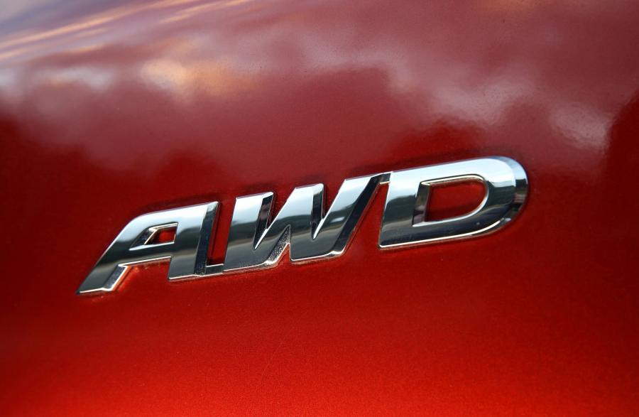 Логотип Honda CR-V VTi-LX 2017 года  (AU) (фото 10 из 40)